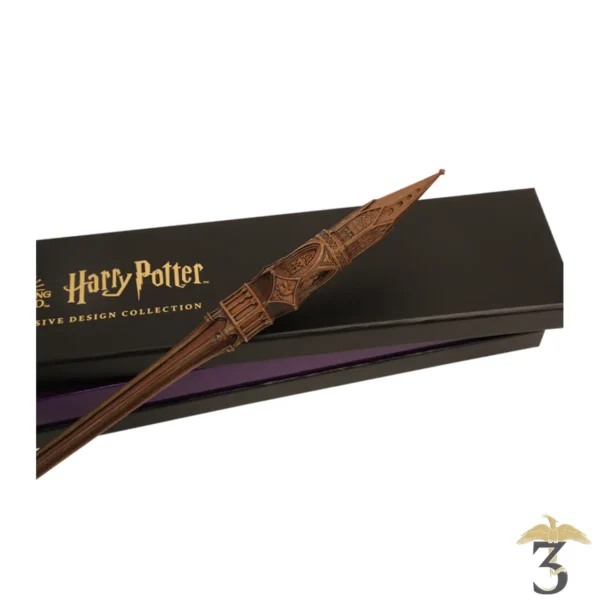 BAGUETTE HOGWARTS CASTLE - Les Trois Reliques, magasin Harry Potter - Photo N°2