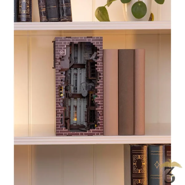 Book nook kit -chemin de traverse – 202pc + eclairage led – harry potter - Les Trois Reliques, magasin Harry Potter - Photo N°8