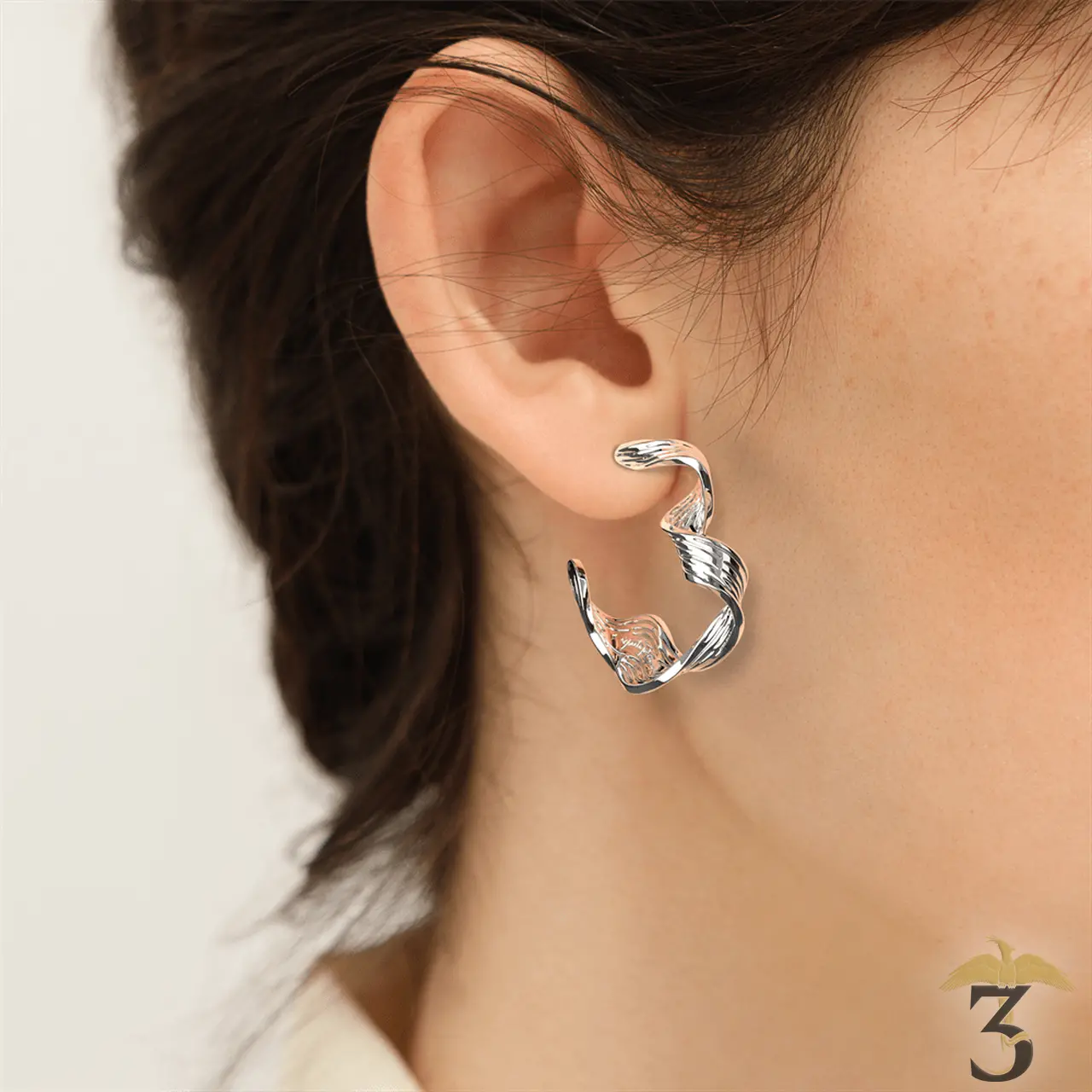 Boucles d’oreilles présage argentée – les georgettes x harry potter - Les Trois Reliques, magasin Harry Potter - Photo N°5
