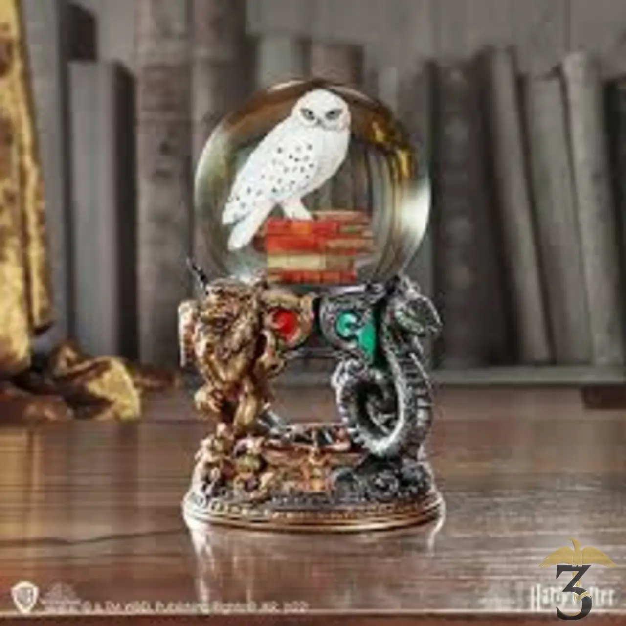 Boule a neige hedwige les4maisons – harry potter - Les Trois Reliques, magasin Harry Potter - Photo N°4