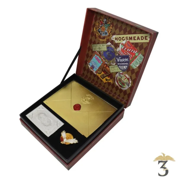 COFFRET CADEAU COLLECTOR JOURNEY TO HOGWART - Les Trois Reliques, magasin Harry Potter - Photo N°1