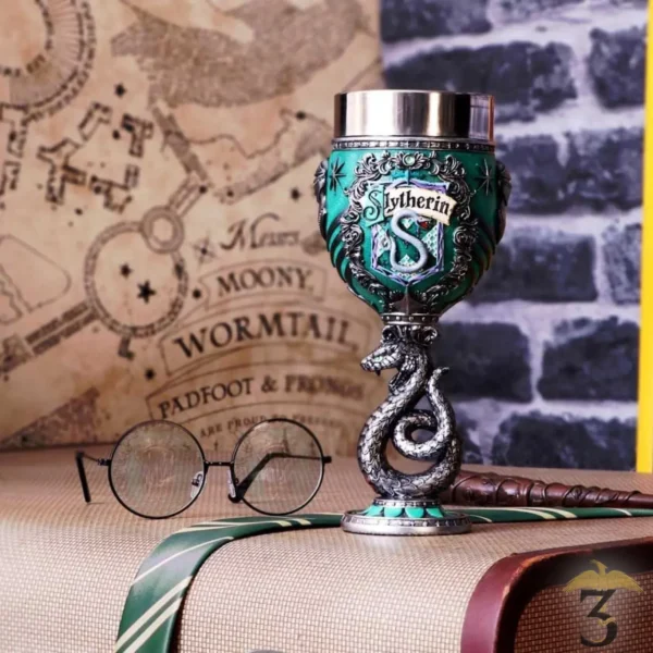 Coupe à collectionner Serpentard - Les Trois Reliques, magasin Harry Potter - Photo N°1