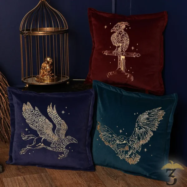 Coussin en velours buck l´hippogriffe- 43cm harry potter - Les Trois Reliques, magasin Harry Potter - Photo N°5