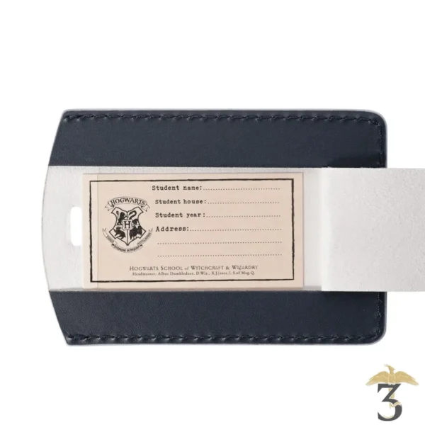 Couverture de passeport avec etiquette a bagage serdaigle - Les Trois Reliques, magasin Harry Potter - Photo N°3