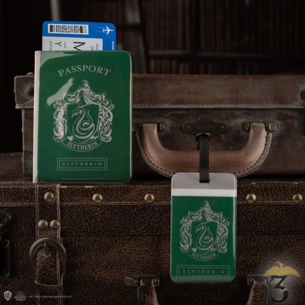 COUVERTURE DE PASSEPORT + PORTE-ETIQUETTE SERP - Les Trois Reliques, magasin Harry Potter - Photo N°3