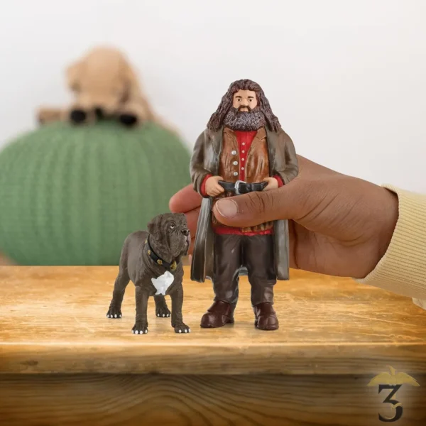 Figurine hagrid et crockdur - Les Trois Reliques, magasin Harry Potter - Photo N°3