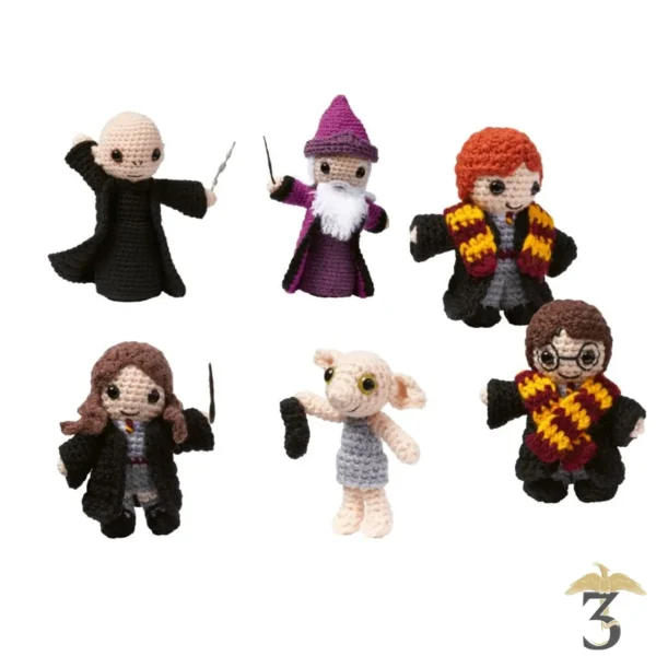 HARRY POTTER LE LIVRE DE CROCHET 14 PROJETS MAGIQUES DU MONDE DES SORCIERS - Les Trois Reliques, magasin Harry Potter - Photo N°2