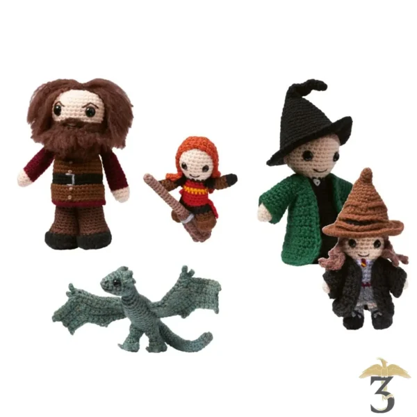 HARRY POTTER LE LIVRE DE CROCHET 14 PROJETS MAGIQUES DU MONDE DES SORCIERS - Les Trois Reliques, magasin Harry Potter - Photo N°3