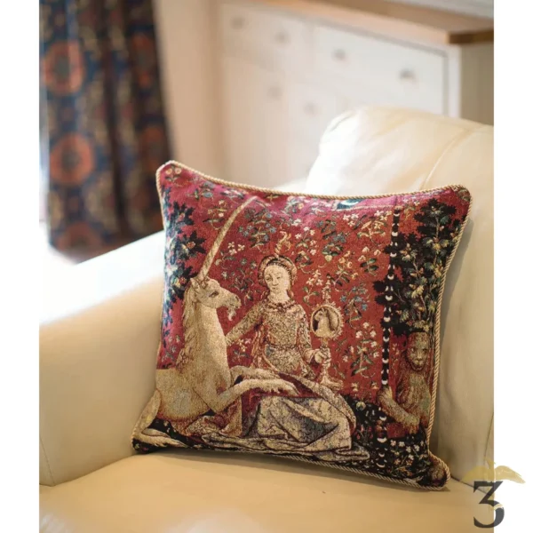 Housse de coussin dame à la licorne – sens de la vue – - Les Trois Reliques, magasin Harry Potter - Photo N°2