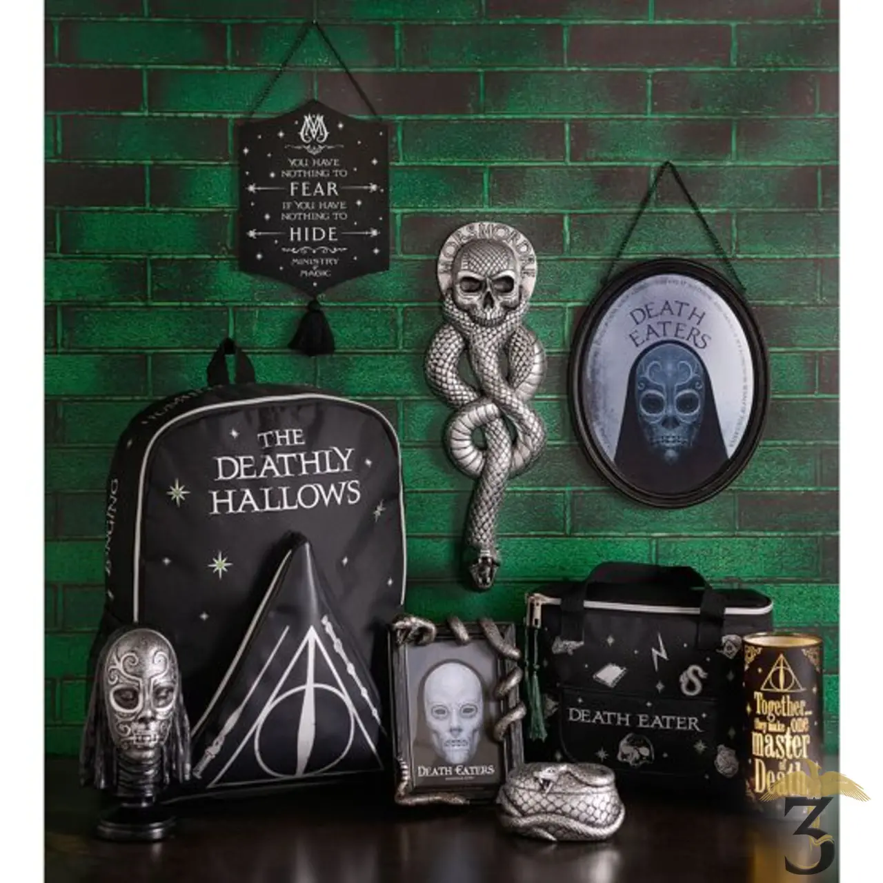 Plaque suspendue miroir mangemort - Les Trois Reliques, magasin Harry Potter - Photo N°5