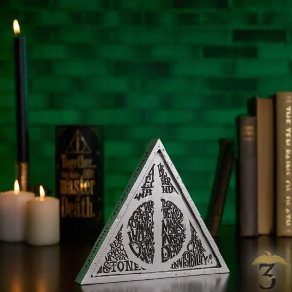 Plaque triangle reliques de la mort - Les Trois Reliques, magasin Harry Potter - Photo N°5