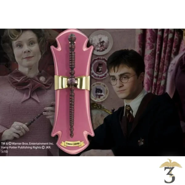 Présentoir baguette Dolores Ombrage - Harry Potter - Les Trois Reliques, magasin Harry Potter - Photo N°2