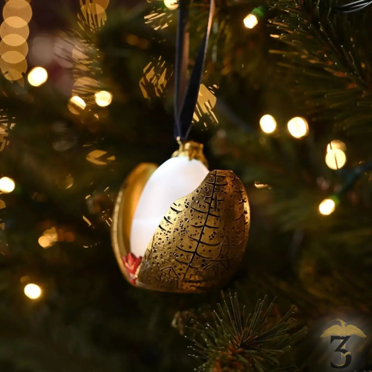 Suspension oeuf d’or lumineux - Les Trois Reliques, magasin Harry Potter - Photo N°2
