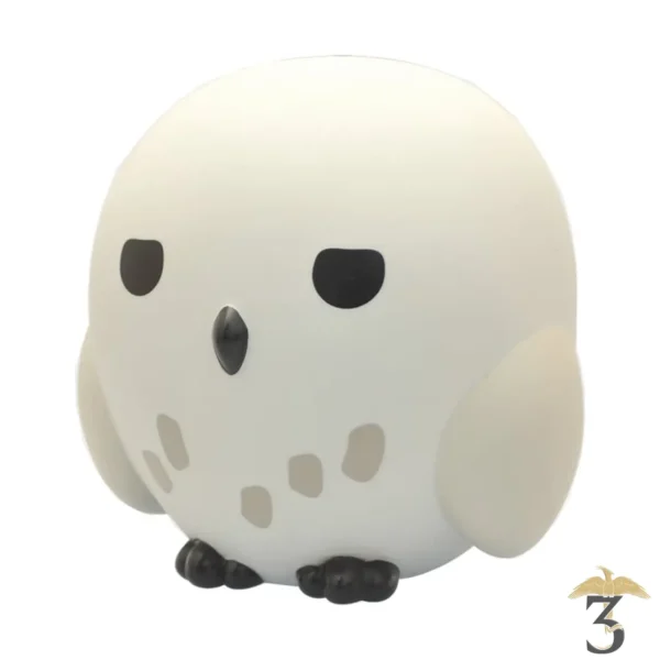 TIRELIRE CHIBI HEDWIGE - Les Trois Reliques, magasin Harry Potter - Photo N°1
