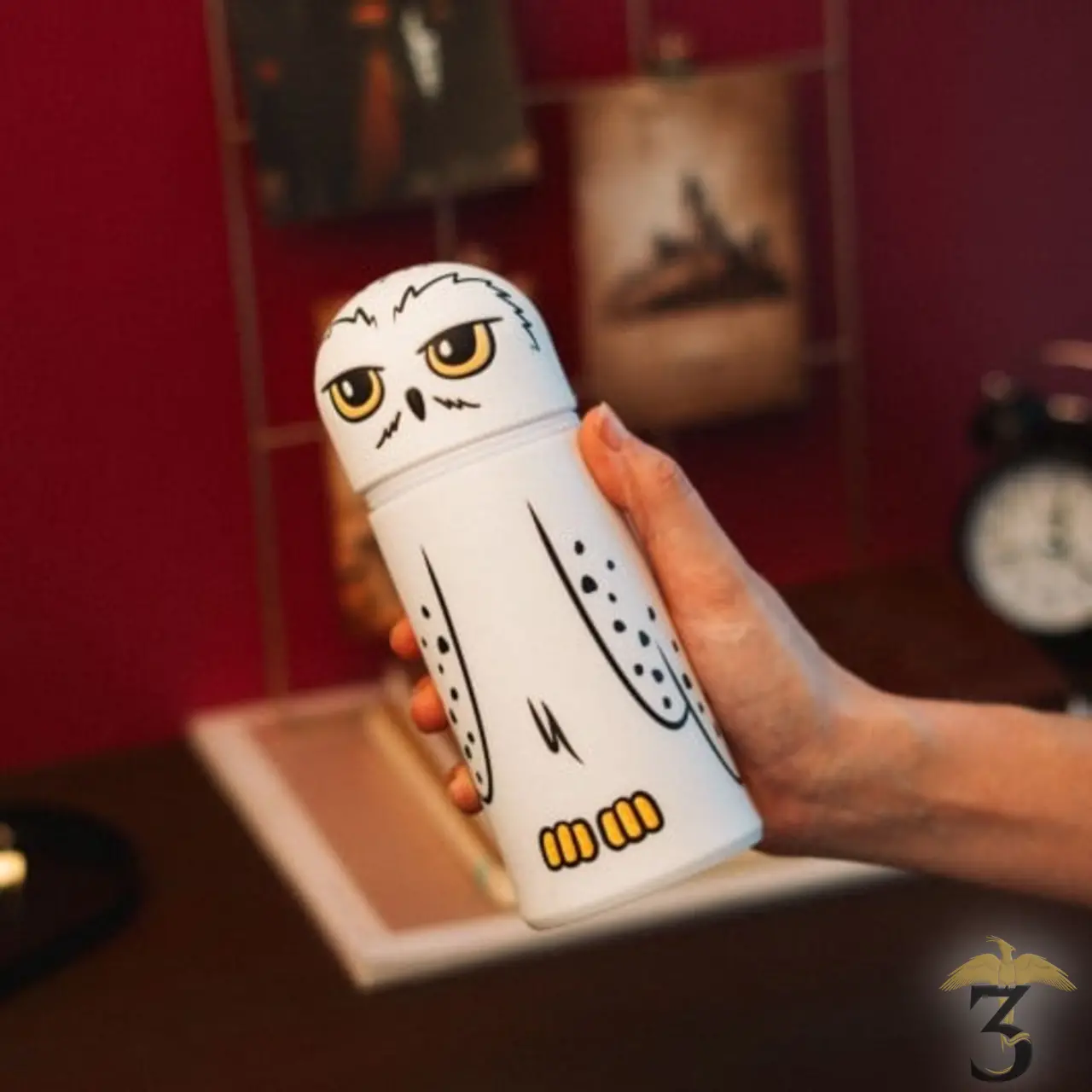 Trousse 3d hedwige en vente au magasin Harry Potter Les Trois Reliques, photo N°2